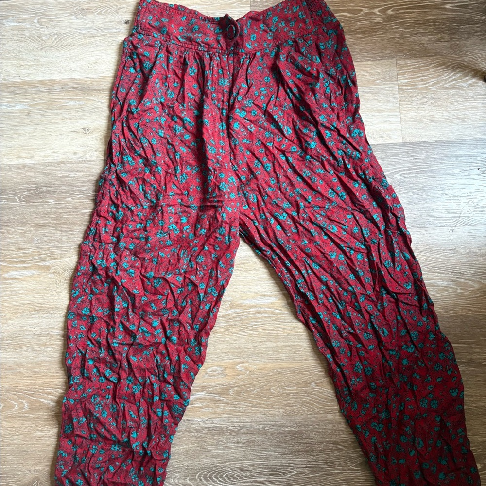 Vintage floral pants